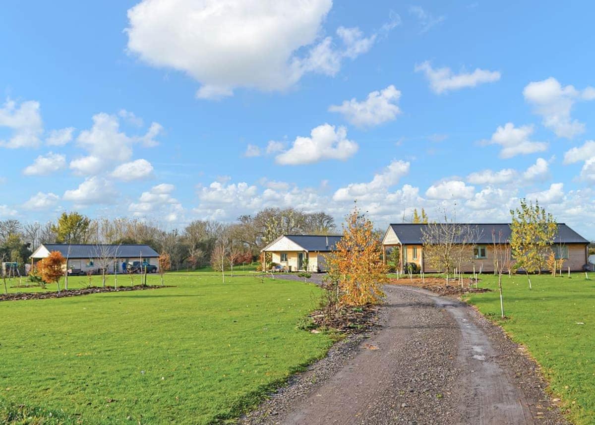 Little Moorland Farm Lodges Chapel Allerton Eksteriør bilde